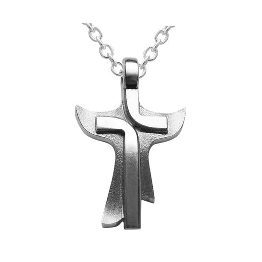 Enkeli-koru, jonka materiaali on hopea. Enkelin muotoisessa kaulakorussa on keskellä perinteinen risti-symboli. Tässä hopeakorussa yhdistyy suojelusenkeli-koru ja risti-riipus.